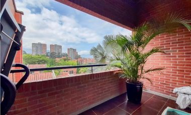 Casa Duplex en Arriendo Envigado Sector Loma los Benedictinos