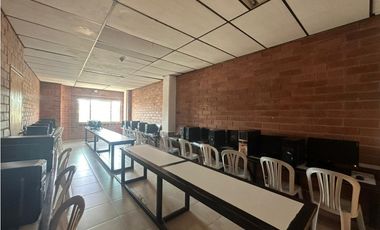 Vendo Edificio para institucion,hotel, oficinas