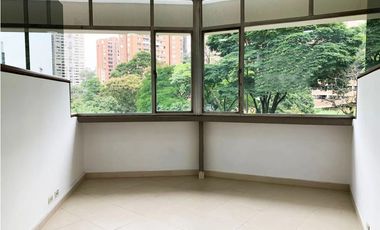 Oficina en Arriendo en Medellín Sector Poblado
