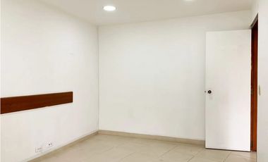Oficina en Arriendo en Medellín Sector Poblado
