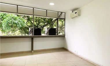 Oficina en Arriendo en Medellín Sector Poblado