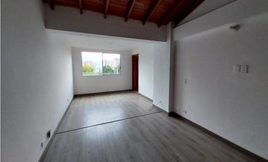 Casa en Arriendo en Envigado Sector Colina Campestre