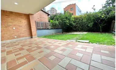 Casa Dúplex en Arriendo Envigado Sector San Lucas