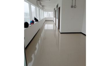 Oficina en Arriendo Medellín Sector Poblado