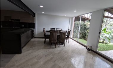 Casa en Arriendo en Envigado Sector Bosque el Chuscal