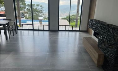 Casa en Arriendo Envigado Sector KM4