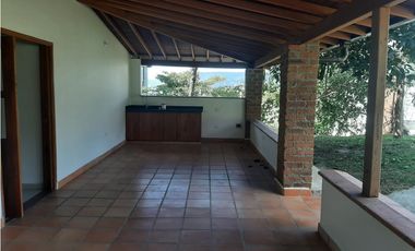 Casa en Arriendo en Envigado Sector La Mina