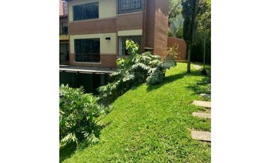 Casa Dúplex en Arriendo Envigado Sector Quebrada Clara