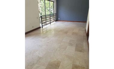 Casa Dúplex en Arriendo Envigado Sector Quebrada Clara