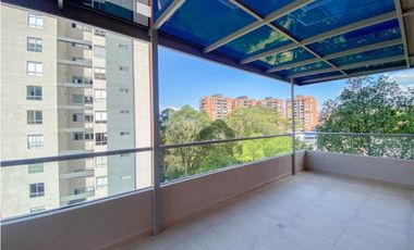 Apartamento en Arriendo Envigado Sector Loma del Escobero