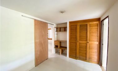 Casa Dúplex en arriendo Envigado Sector Dorado