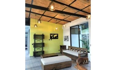 Venta de casa campestre de 1108 M2 en 890 mill en La Mesa Cund