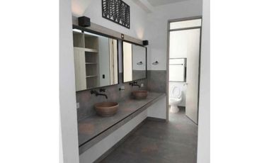 Venta de casa campestre de 1108 M2 en 890 mill en La Mesa Cund
