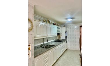 Apartamento en venta en Laureles Estadio