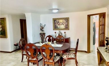 Apartamento en venta en Laureles Estadio