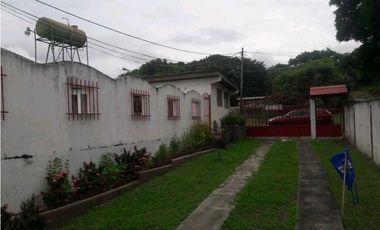 VENTA DE CASA EN CHAME, FRENTE A LA PANAMERICANA, IDEAL PARA NEGOCIO