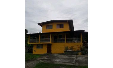 VENTA DE CASA EN CHAME, FRENTE A LA PANAMERICANA, IDEAL PARA NEGOCIO