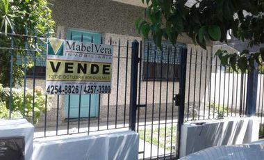 Casa en venta en Quilmes Oeste