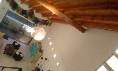 Casa con Departamento en venta en Quilmes Este