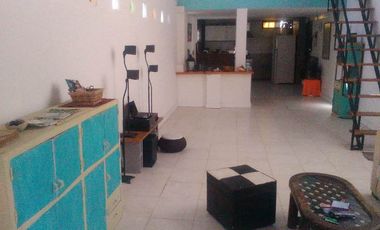 Casa con Departamento en venta en Quilmes Este