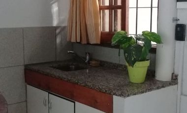 Casa con Departamento en venta en Quilmes Este