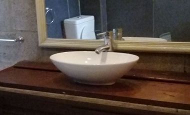 Casa con Departamento en venta en Quilmes Este