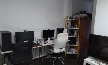 Casa con Departamento en venta en Quilmes Este