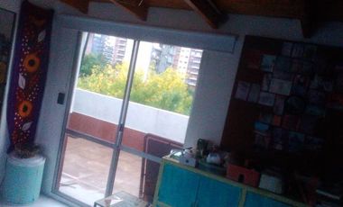 Casa con Departamento en venta en Quilmes Este