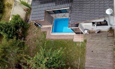 Casa con Departamento en venta en Quilmes Este