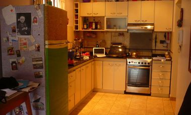 Casa con Departamento en venta en Quilmes Este