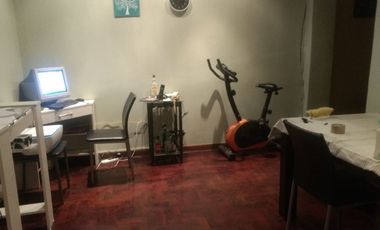Casa con Departamento en venta en Quilmes Este