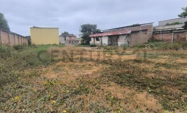 MACRO LOTE EN VENTA EN CENTRO DE PUERTO LOPEZ - MANABI