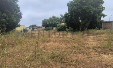 MACRO LOTE EN VENTA EN CENTRO DE PUERTO LOPEZ - MANABI