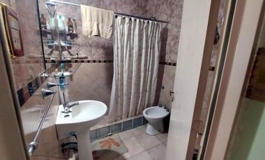 VENTA CASA CON LOCAL MERLO LIBERTAD