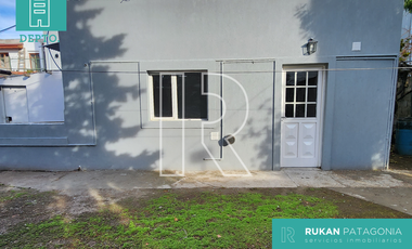#AlquilerRUKAN | Dpto. 1 Habitación | Av. INDEPENDENCIA | Barrio: CENTRO | Caleta Olivia.-