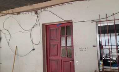VENTA de Local con casa y departamento en la ciudad de Cipolletti