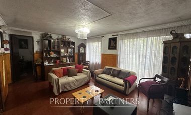 Amplia Propiedad en Barrio muy  tranquilo y cercano a Metro Protectora de la Infancia