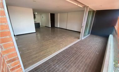 Apartamento en Arriendo Envigado Sector Loma Las Brujas