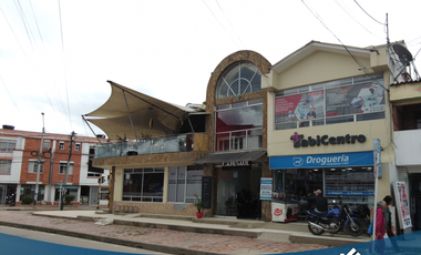 Vendo Casa Comercial Urbana en Tabio