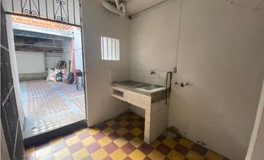 Casa Comercial en Arriendo Envigado sector Los Naranjos