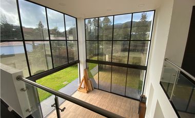 Casa en Arriendo Envigado sector El Escobero