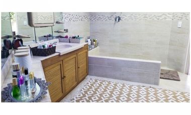 Casa Amoblada en Arriendo Envigado sector Loma del Chocho