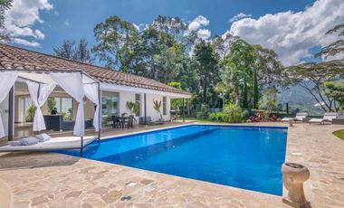 Finca en arriendo Envigado Sector Loma del Escobero