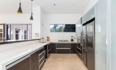 Finca en arriendo Envigado Sector Loma del Escobero