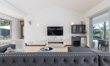 Finca en arriendo Envigado Sector Loma del Escobero