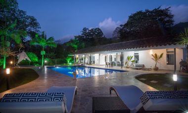 Finca en arriendo Envigado Sector Loma del Escobero