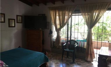 Casa Vivienda/Comercial en arriendo en Medellín Sector La Castellana