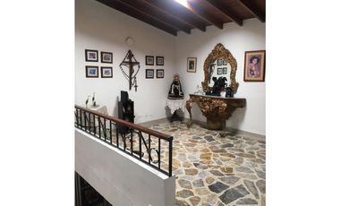 Casa Vivienda/Comercial en arriendo en Medellín Sector La Castellana