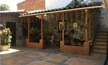 Casa Vivienda/Comercial en arriendo en Medellín Sector La Castellana