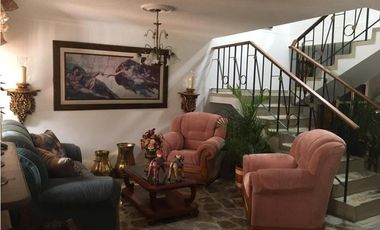 Casa Vivienda/Comercial en arriendo en Medellín Sector La Castellana